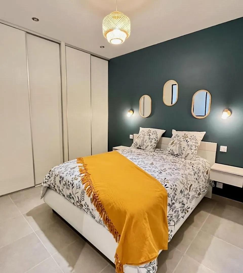 L'Ecole Des Freres Apartment Saint-Julien-Chapteuil